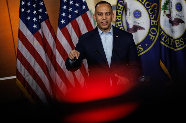 House Democrats Squander the Opportunity of Trumpian Corruption | Democrats have a golden opportunity to be the anti-corruption party, but the House caucus is not seizing it.