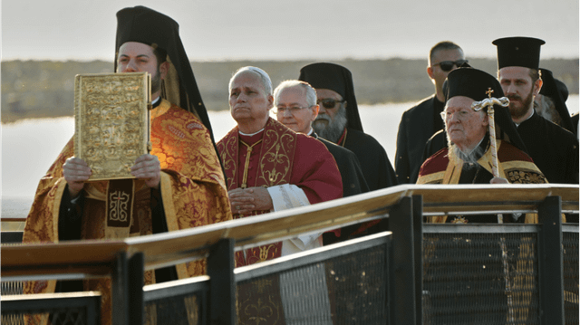 MAGA declares war on the Catholic Church