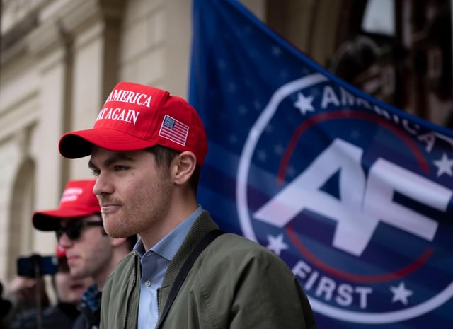 Right-wing Gen Z streamers blast JD Vance and back Gavin Newsom