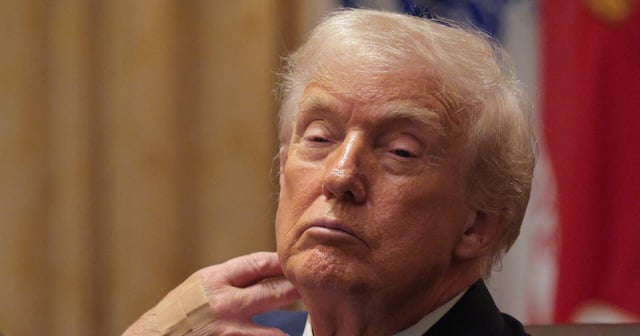 Trump, 79, Repeatedly Falls Asleep in His Own Cabinet Meeting