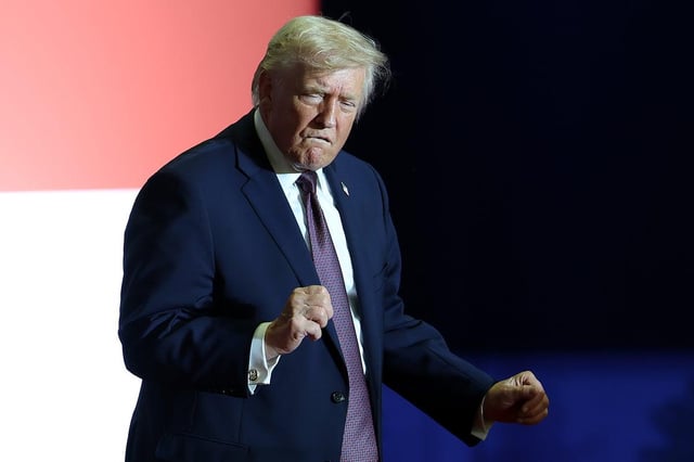 Trump Brags About Demanding His Own Government Giving Him Taxpayer Money Over Mar-a-Lago Search: ‘I hereby give myself $1B’