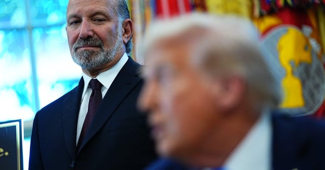 Trump Official Panics as Brutal Jobs Report Blames Trump’s Tariffs