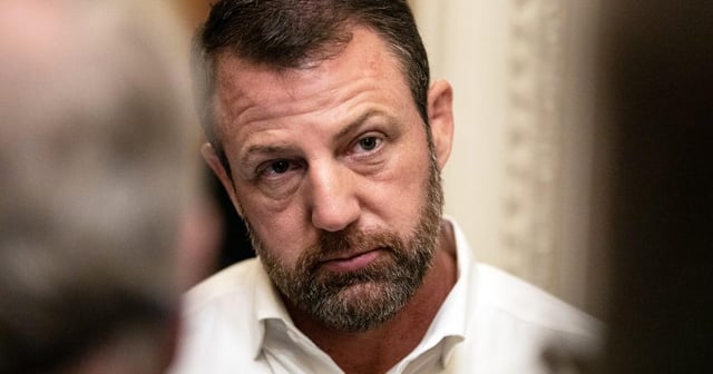 ‘He’s the coach, and we’re the players’: Senator pitches wrong metaphor on Trump, GOP In sports, players are expected to carry out coaches’ instructions. In government, Congress is supposed to be a separate branch from the White House.