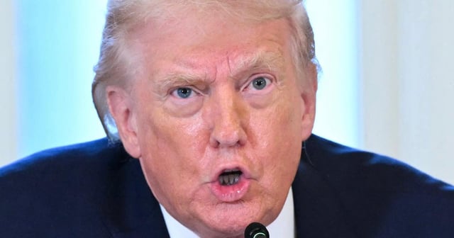 Bumbling Trump, 79, Reads Private Note Out Loud