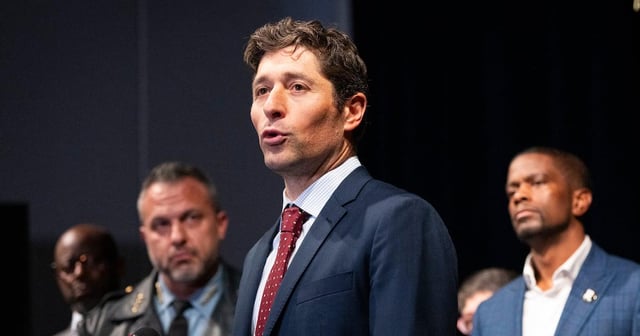 Mayor Tells ICE ‘Get F**k Out’ After ICE Kills U.S. Citizen