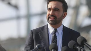 NYC Mayor Zohran Mamdani signs multiple executive orders on 1st day in office